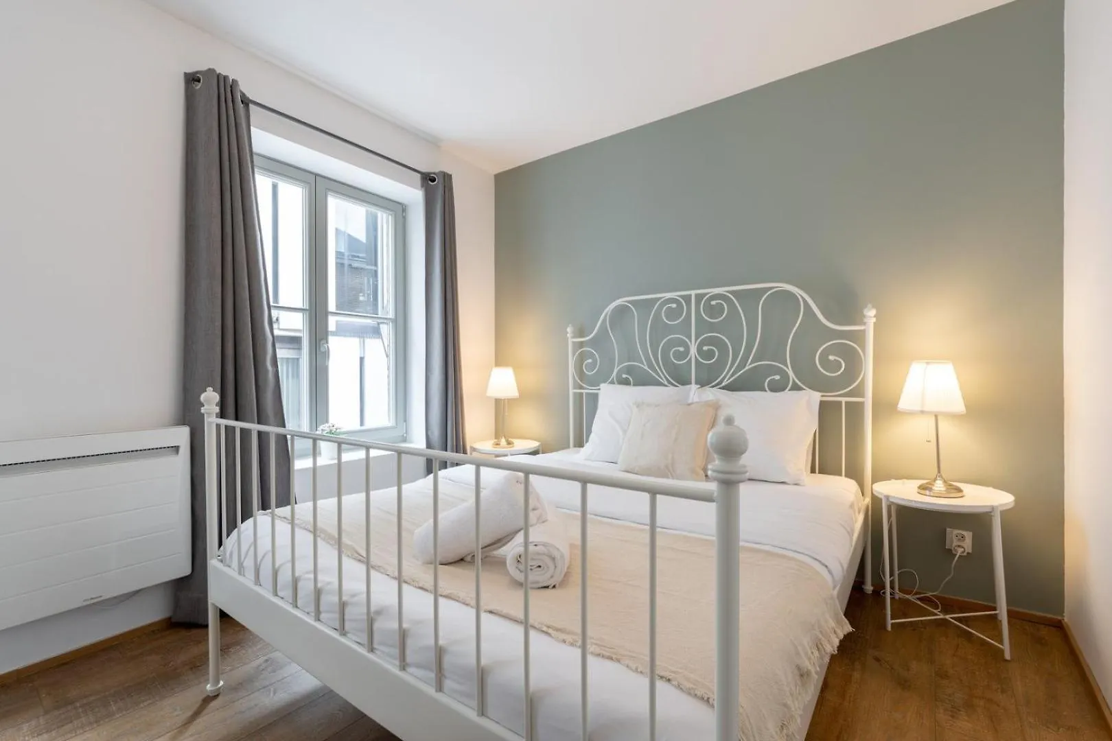 Old Lille - Beautiful House 3 Bdrms 6Pers. Apartment