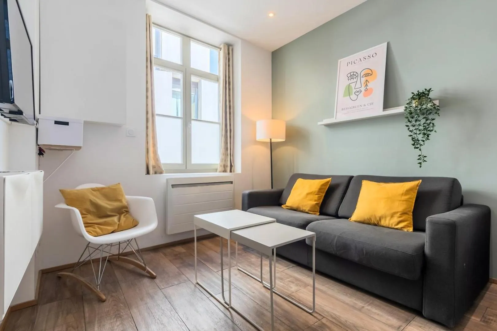 Old Lille - Beautiful House 3 Bdrms 6Pers. Apartment France