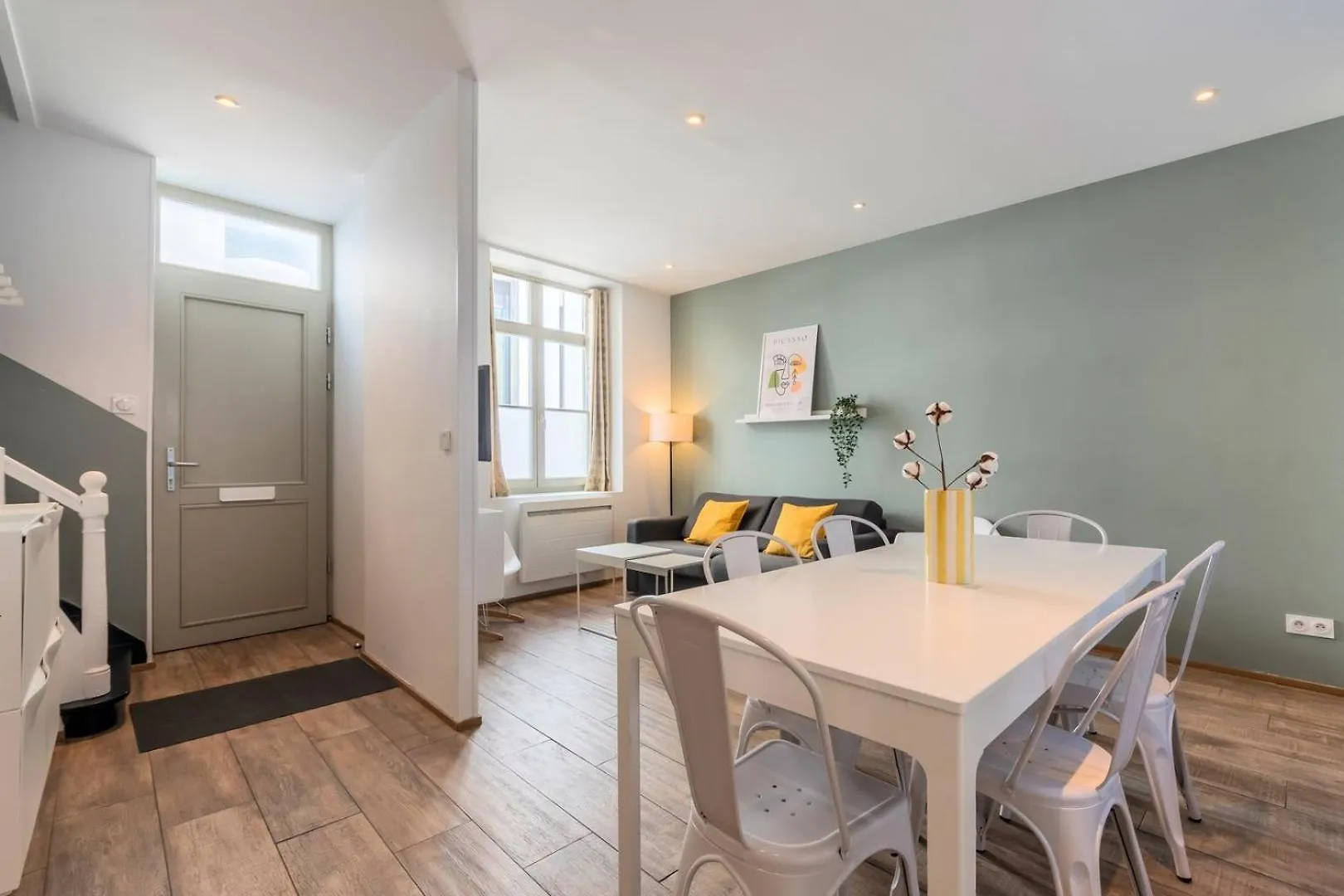 Old Lille - Beautiful House 3 Bdrms 6Pers. Apartment